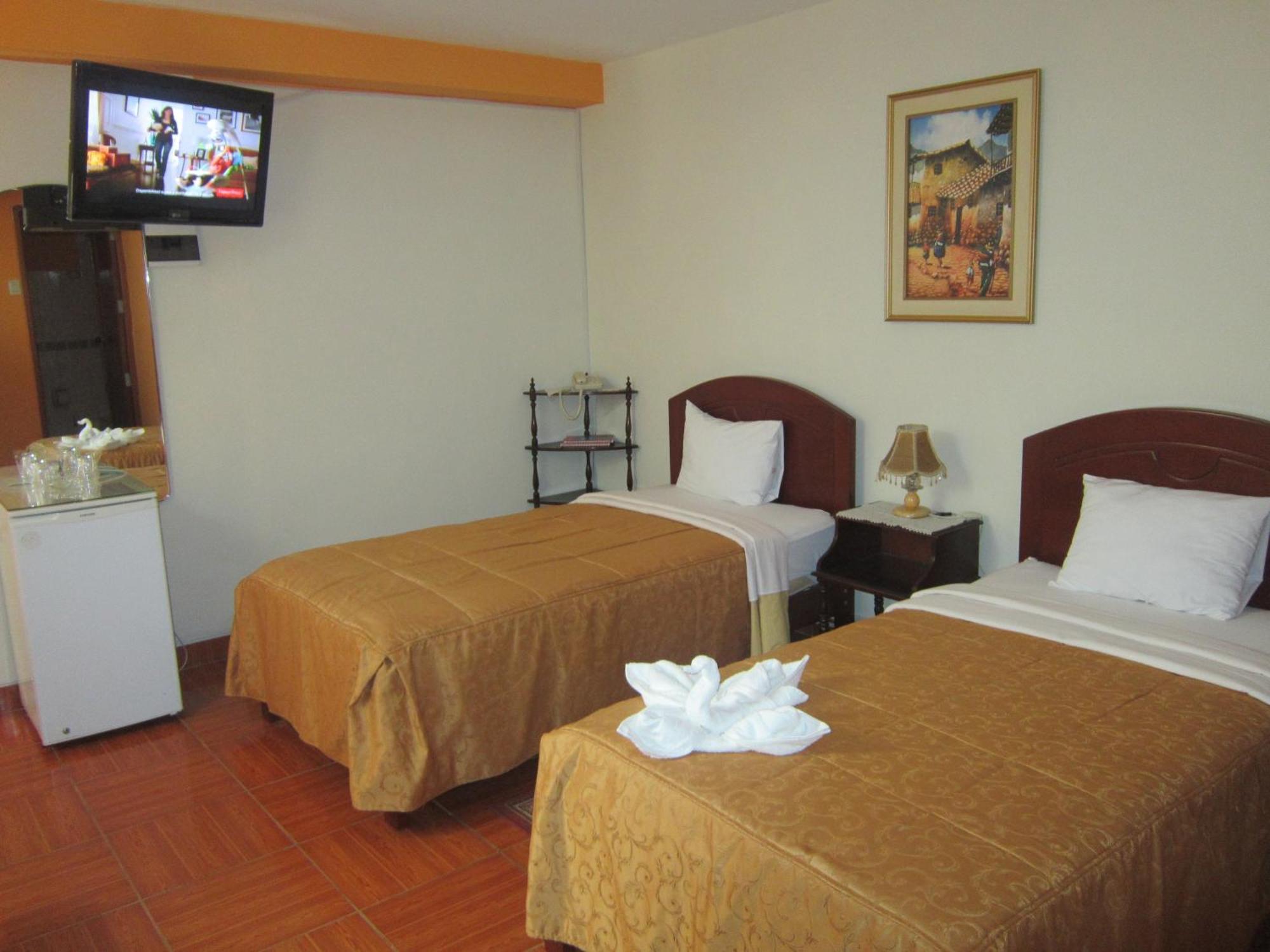 Hotel Suite Plaza Трухильо Экстерьер фото